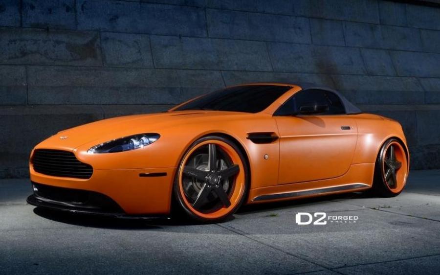 Aston Martin V8 Vantage Roadster on D2Forged Wheels '2014